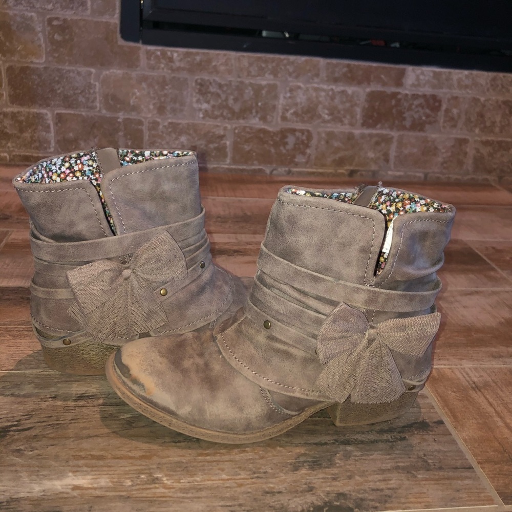 CRB Girl Tan Booties